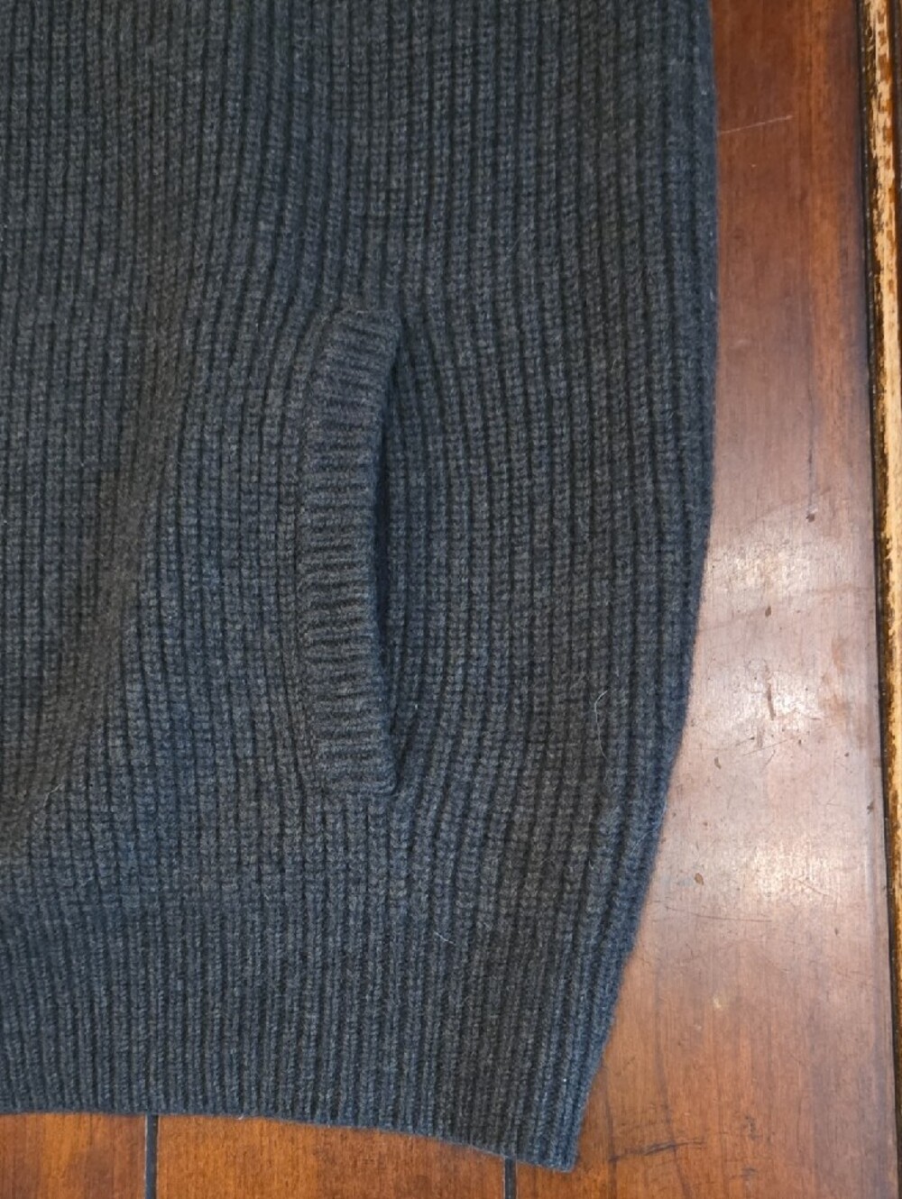 L.L. Bean Dark Green Merino Wool Sweater Vest - Picture 6 of 6